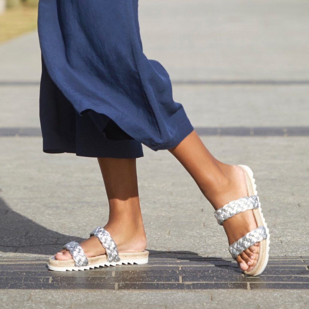 Marc Fisher Jaimee Espadrille Slide Sandal